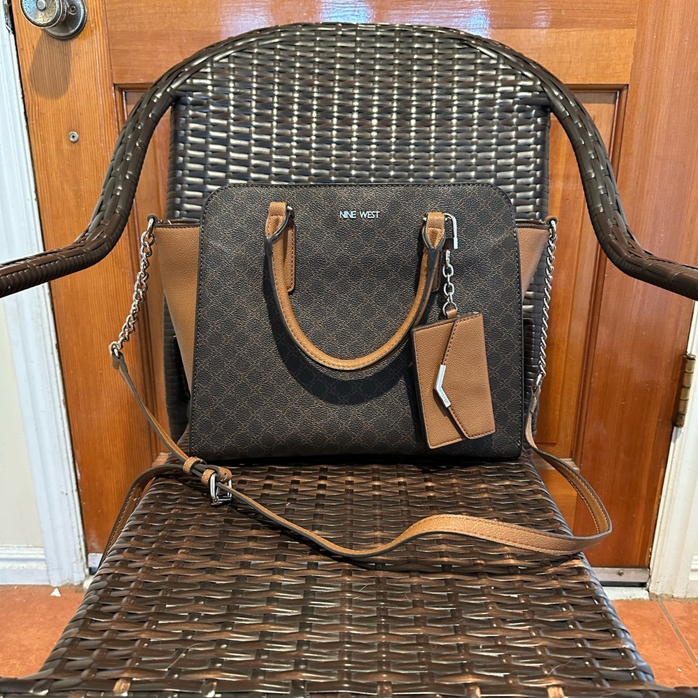 Nine West Black and Brown with silver tone hardware and credit card case.